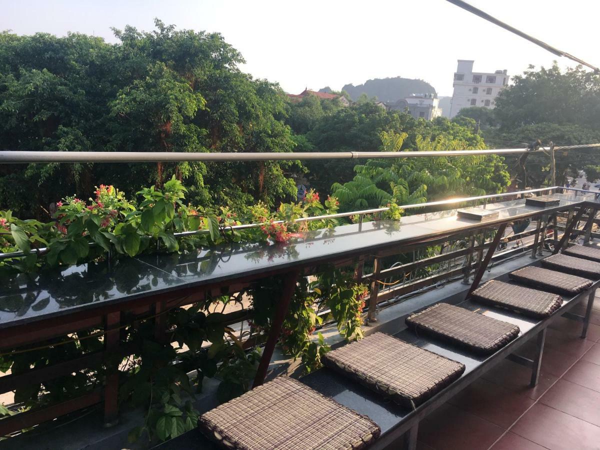 Hoa Luan Hostel Ниньбинь Экстерьер фото