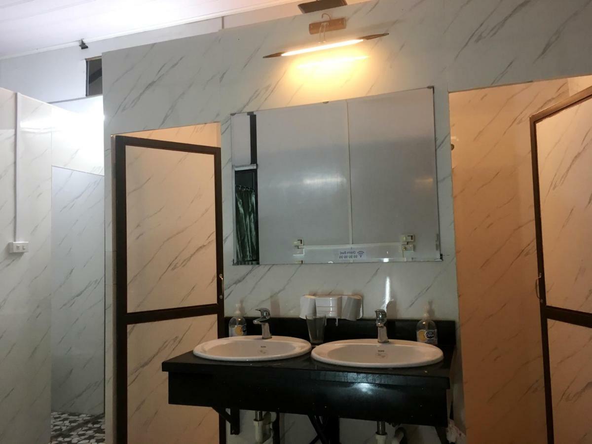 Hoa Luan Hostel Ниньбинь Экстерьер фото